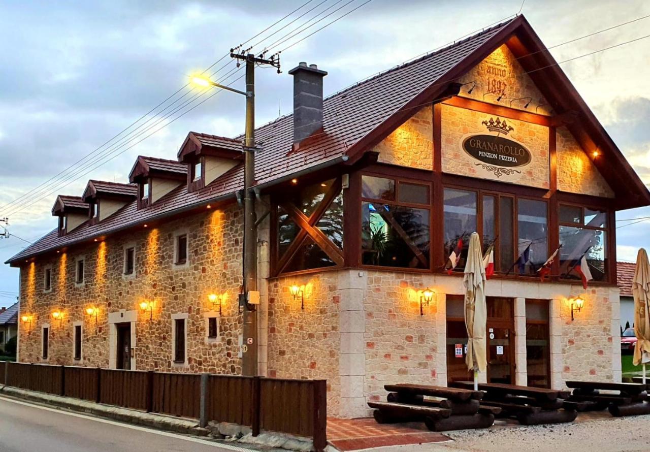 Granarollo Penzion Pizzeria Mlynany 외부 사진